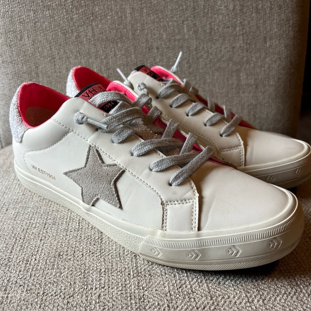 VH Vintage Havana Womens 8 NWOT Mighty-B white Pink Splash